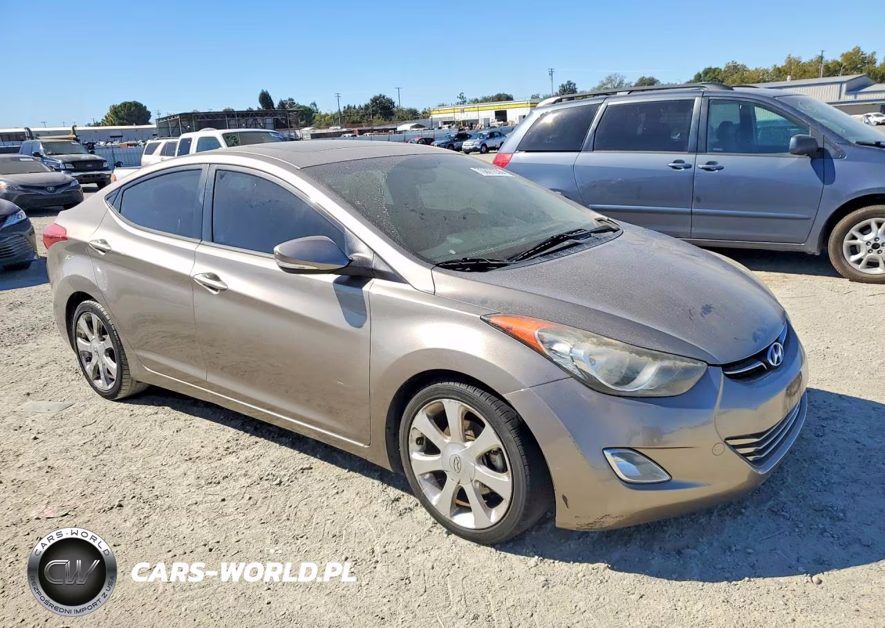 2013 Hyundai Elantra Limited VIN:5NPDH4AE0DH302957 - 4