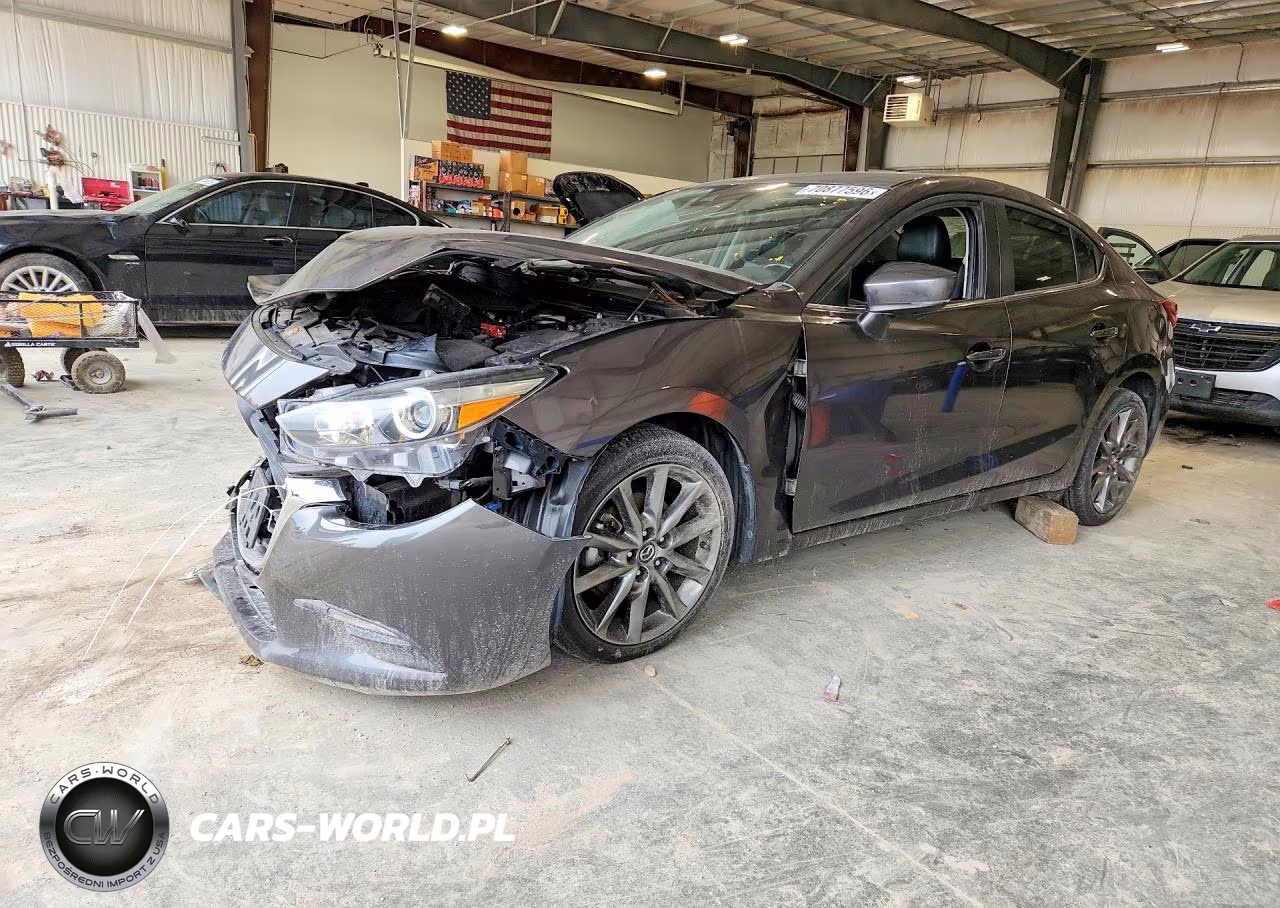 2018 Mazda 3 Touring