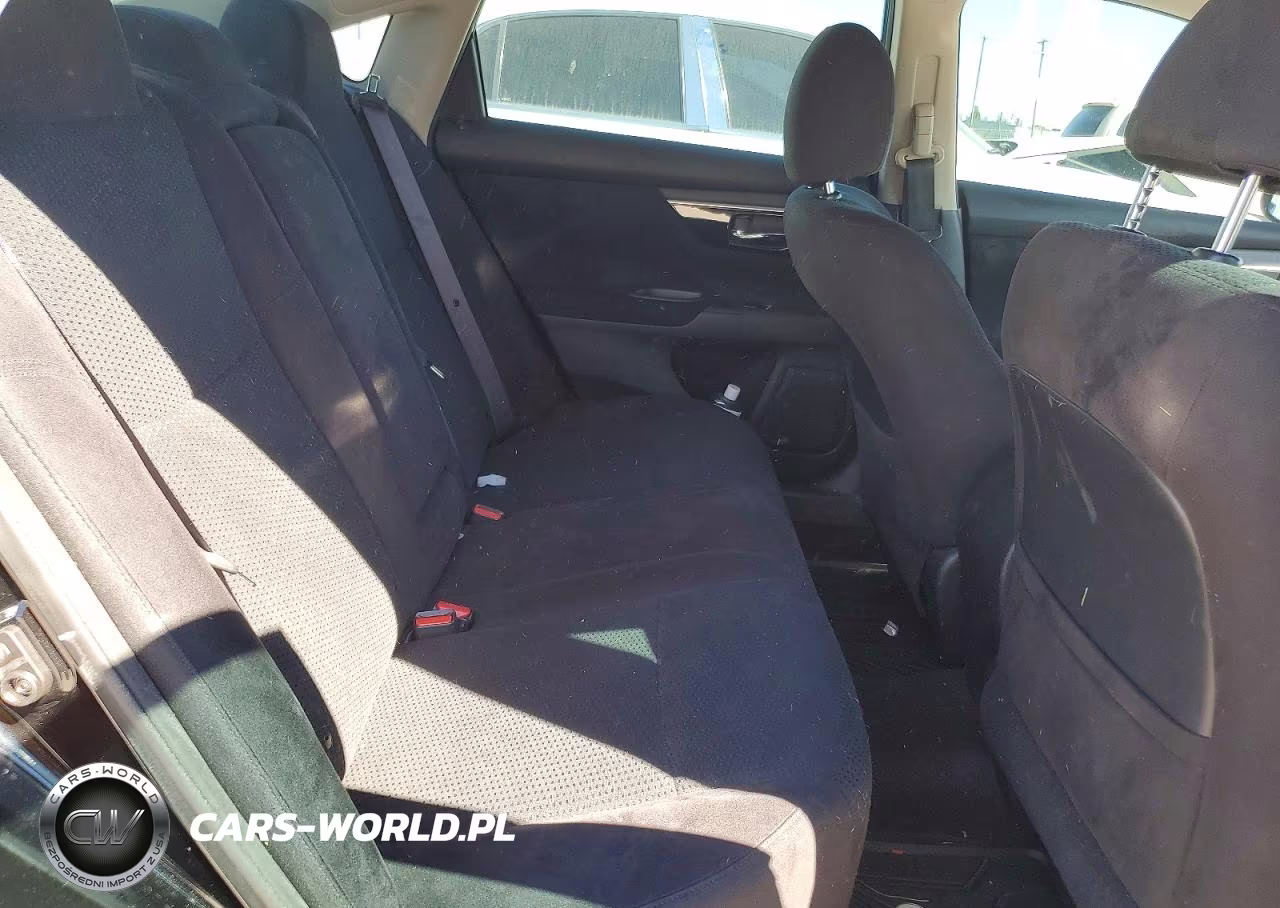 2014 Nissan Altima 2.5 S VIN:1N4AL3AP8EC203688 - 10