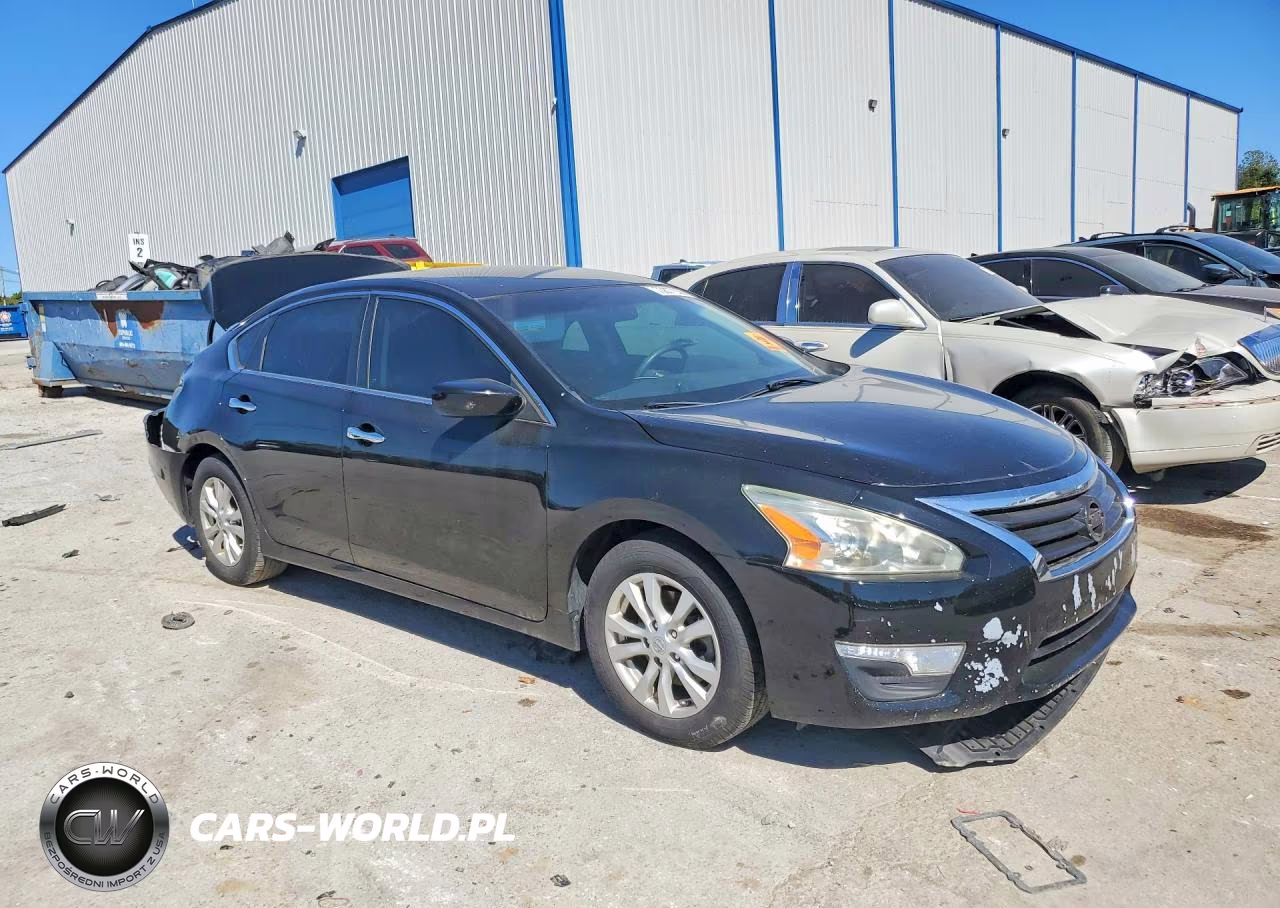 2014 Nissan Altima 2.5 S VIN:1N4AL3AP8EC203688 - 4