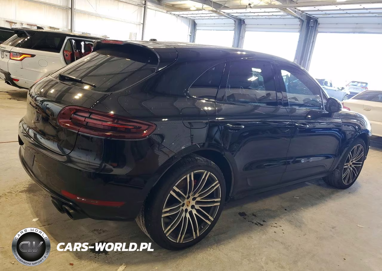 2017 Porsche Macan Gts VIN:WP1AG2A54HLB51079 - 3