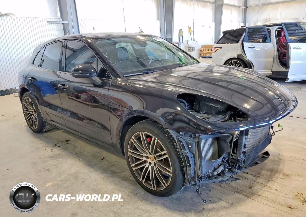 2017 Porsche Macan Gts VIN:WP1AG2A54HLB51079 - 4