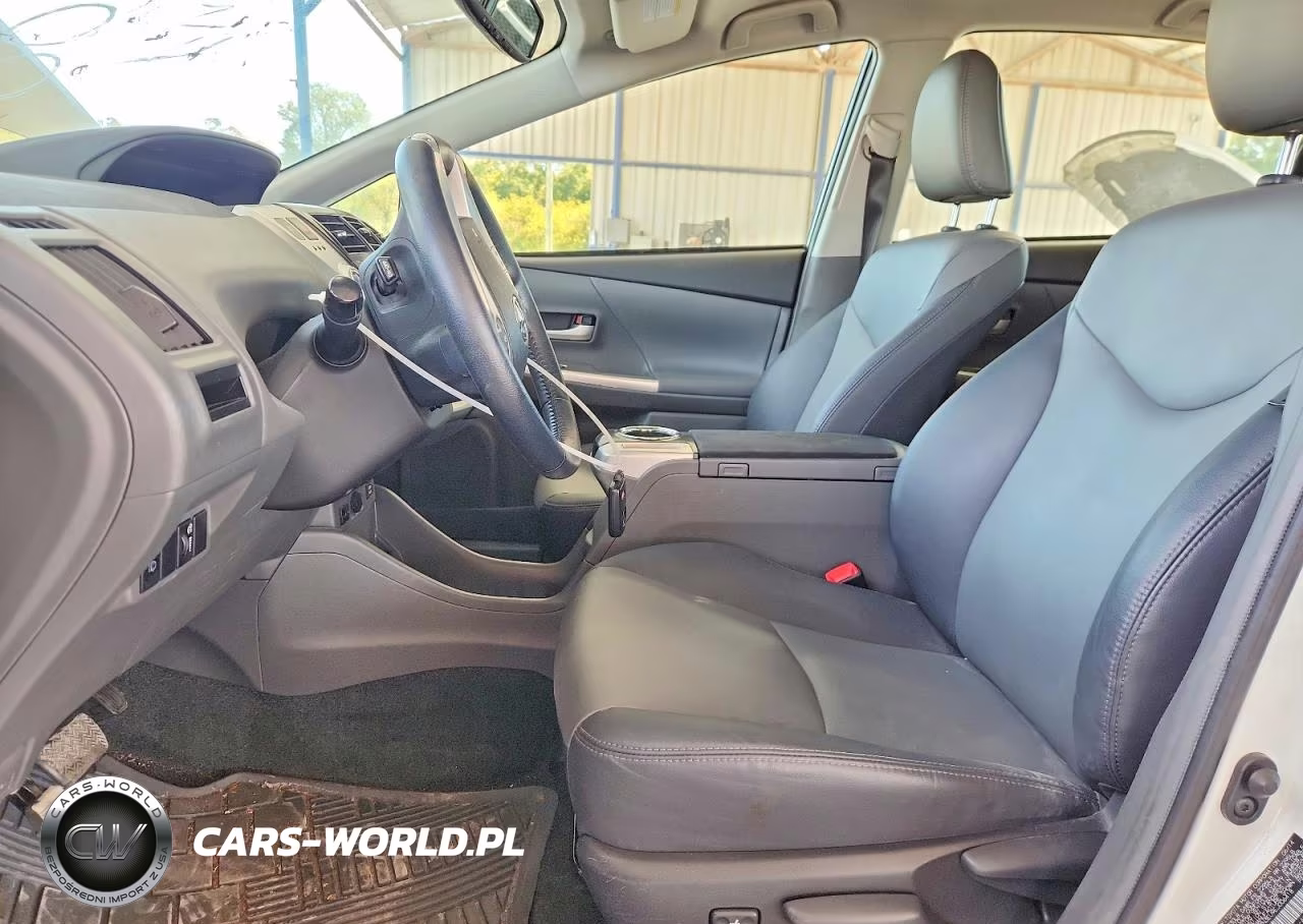 2014 Toyota Prius V Five VIN:JTDZN3EU9EJ006418 - 7