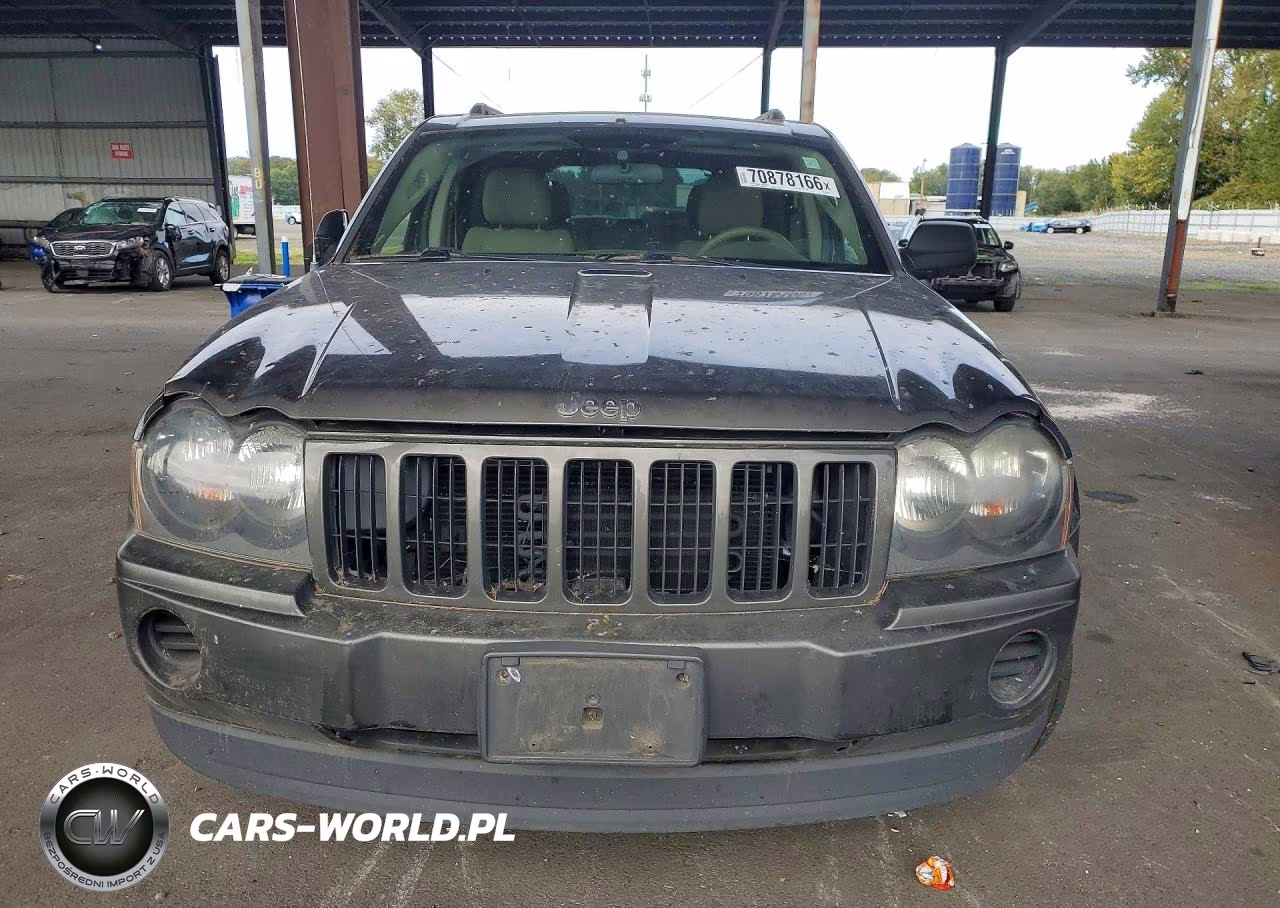 2005 Jeep Grand Cherokee Laredo VIN:1J4GR48K65C644037 - 5