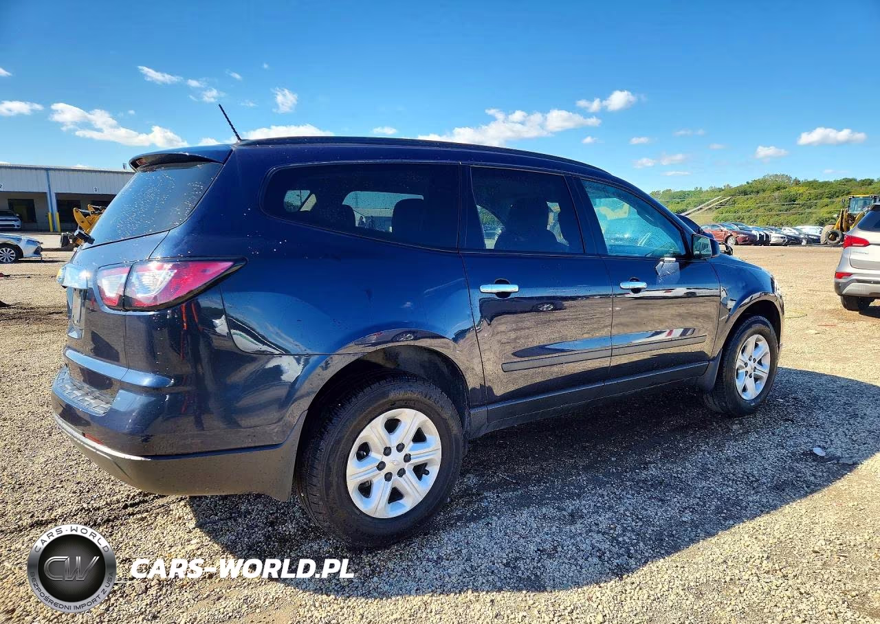 2017 Chevrolet Traverse Ls VIN:1GNKRFED8HJ213899 - 3