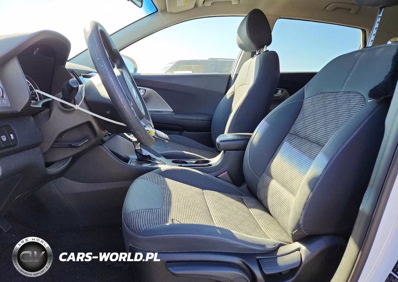 2019 Kia Niro Lx VIN:KNDCB3LC8K5337746 - 7