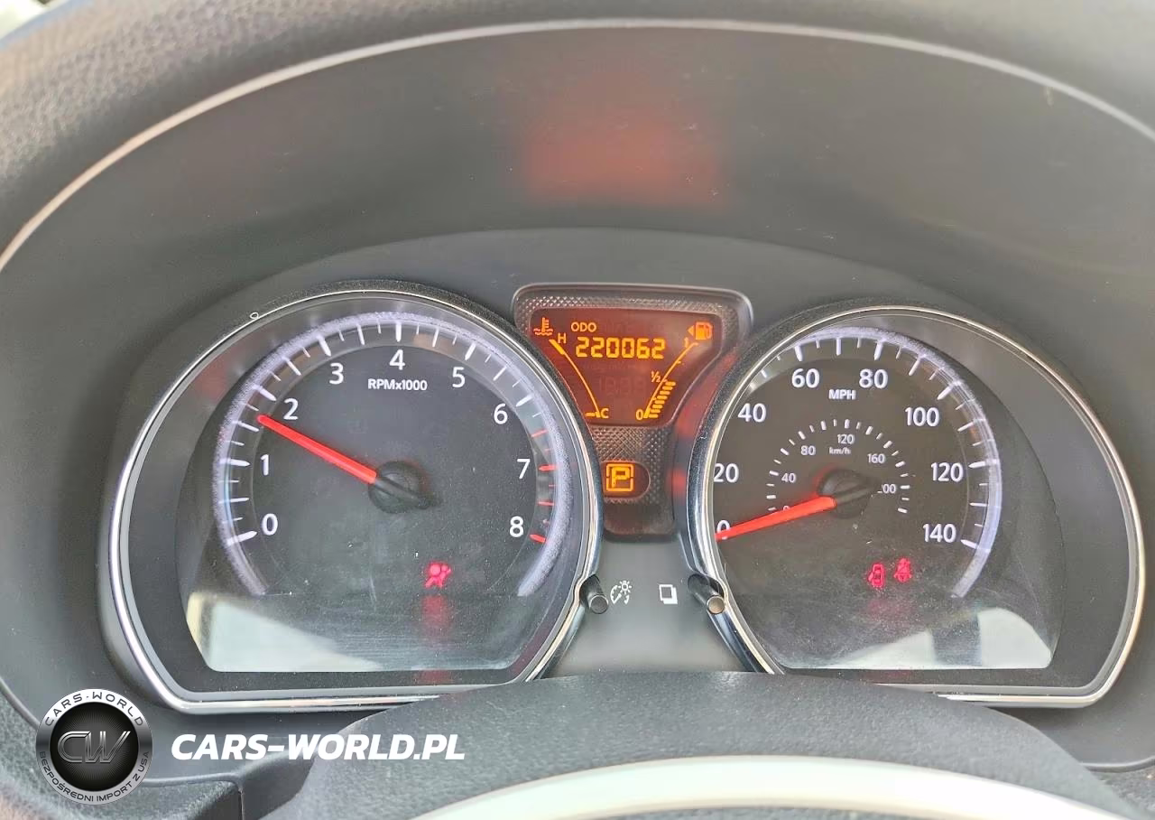 2015 Nissan Versa Note S Plus VIN:3N1CE2CP5FL387078 - 9