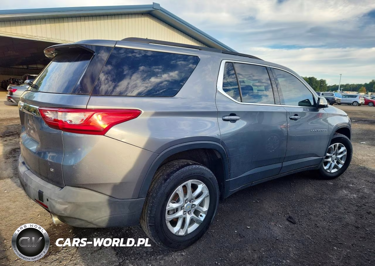 2020 Chevrolet Traverse Lt VIN:1GNEVGKW8LJ256216 - 3