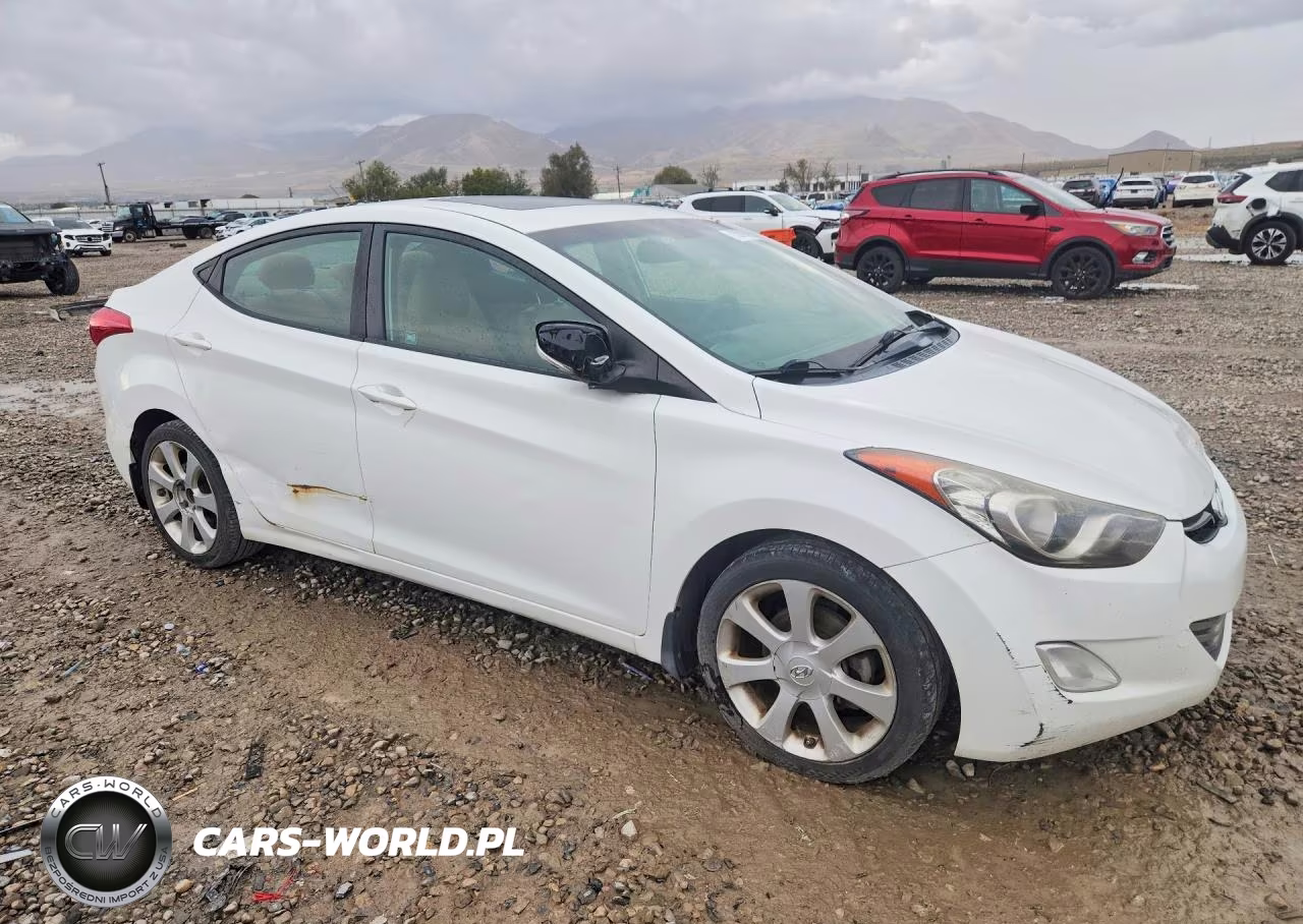 2013 Hyundai Elantra Limited VIN:5NPDH4AEXDH244453 - 4