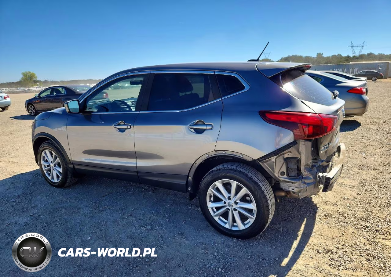2017 Nissan Rogue Sport S VIN:JN1BJ1CP9HW035779 - 2