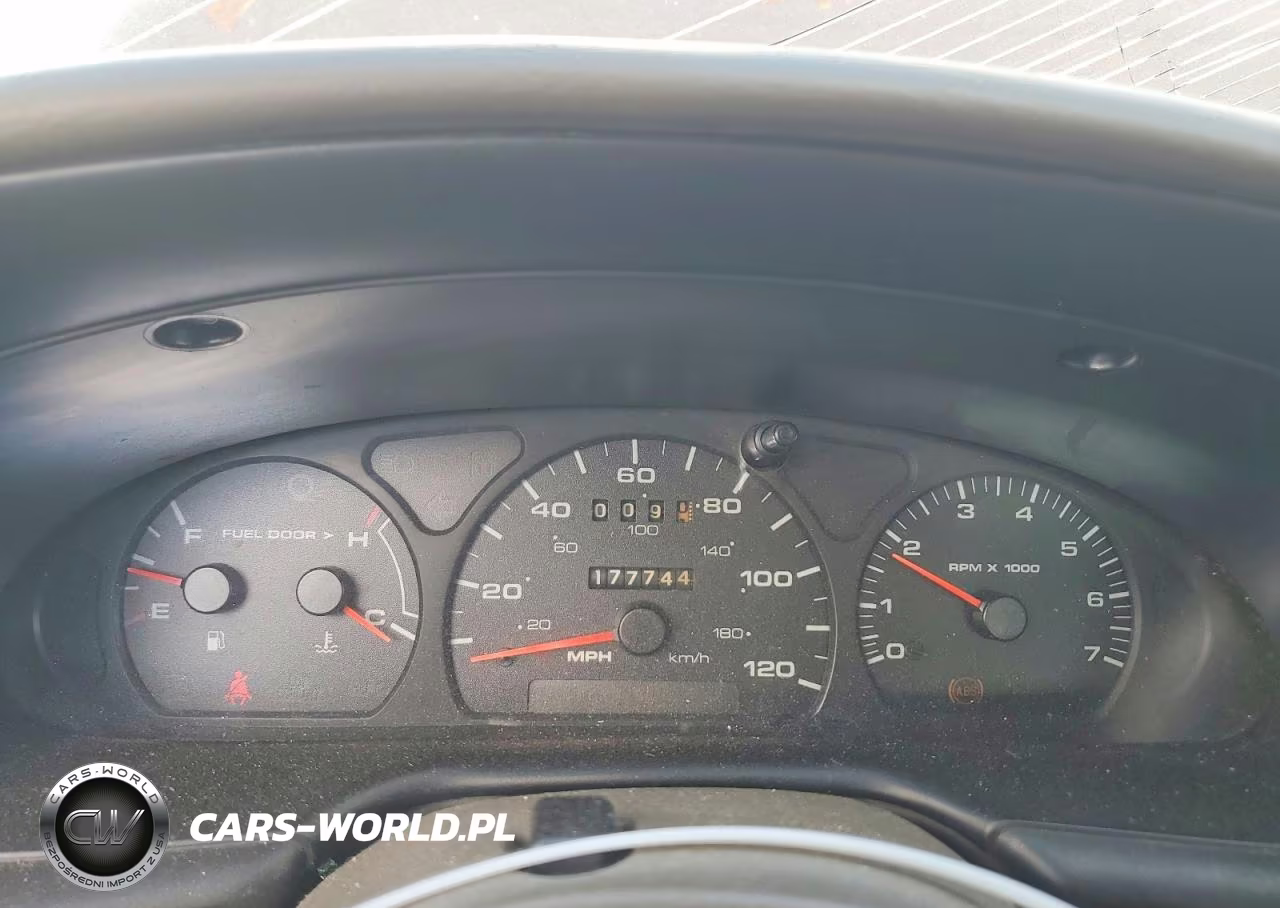 2000 Ford Taurus Ses VIN:1FAFP55S1YA232275 - 9