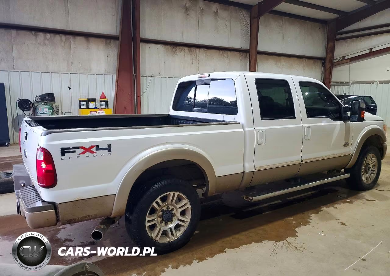 2011 Ford F250 Super Duty VIN:1FT7W2BT5BEB83028 - 3