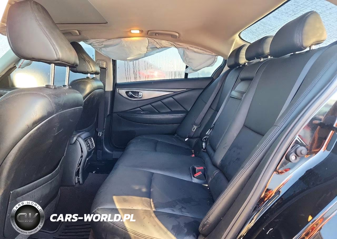 2015 Infiniti Q50 Premium VIN:JN1BV7AR3FM419805 - 10