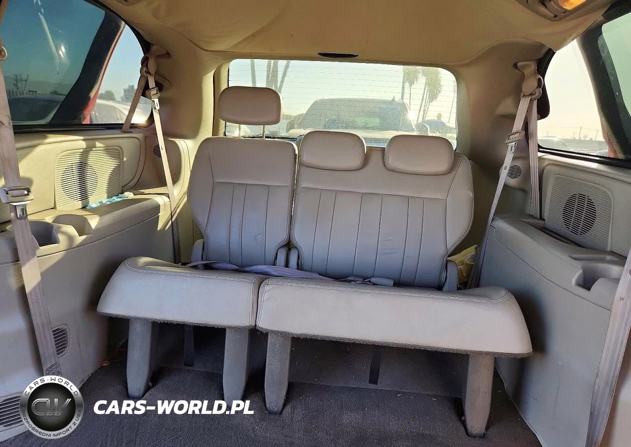 2005 Dodge Grand Caravan Sxt VIN:2D4GP44L45R117490 - 10