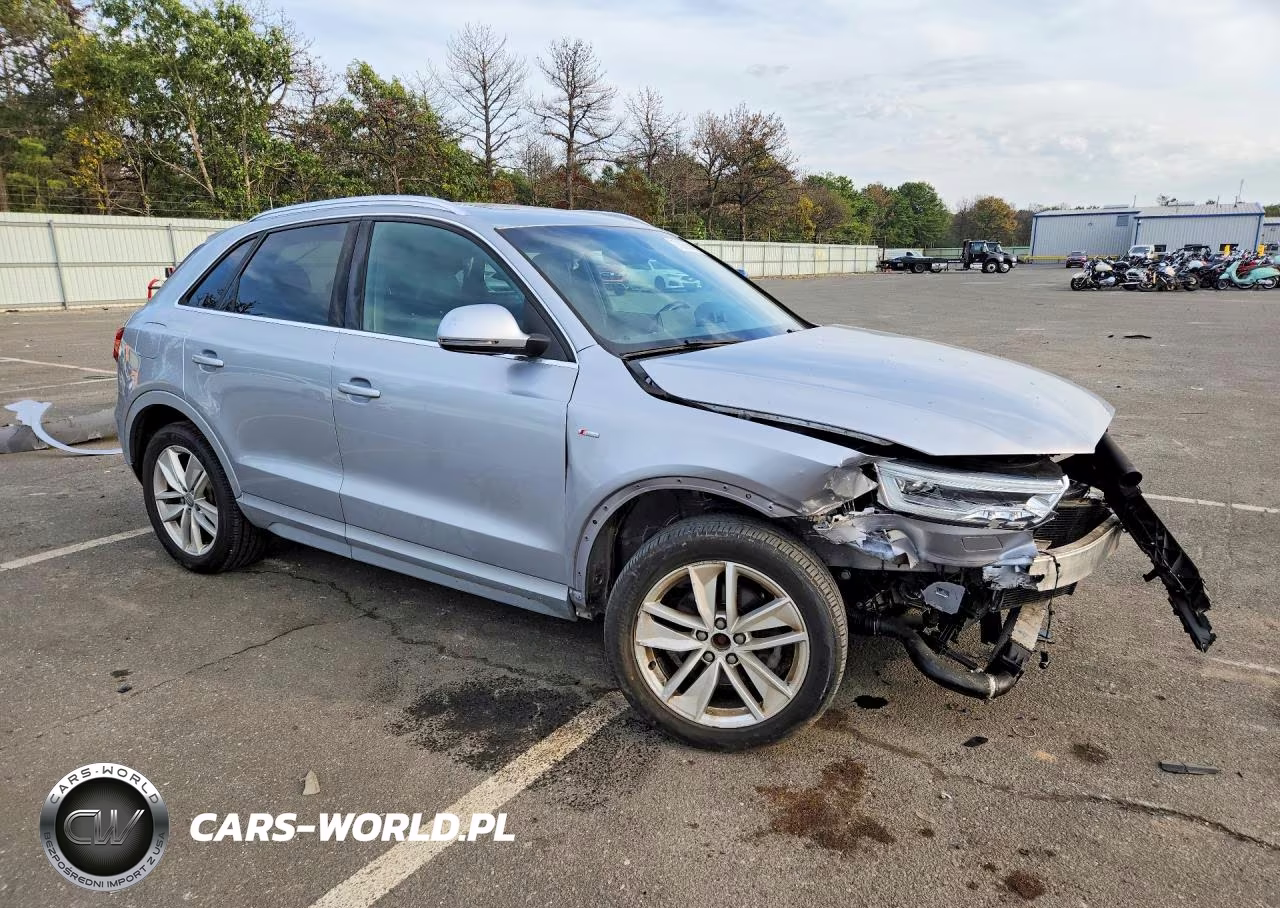 2018 Audi Q3 Premium Plus VIN:WA1JCCFS5JR028874 - 4