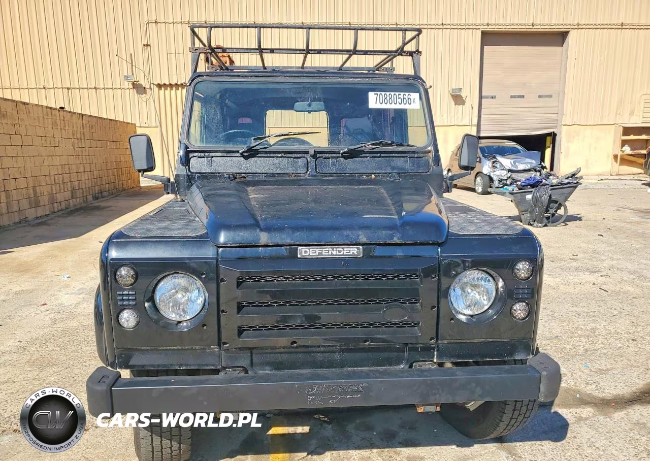 1997 Land Rover Defender 110 1St Edition VIN:SALLDHM67TA997584 - 5