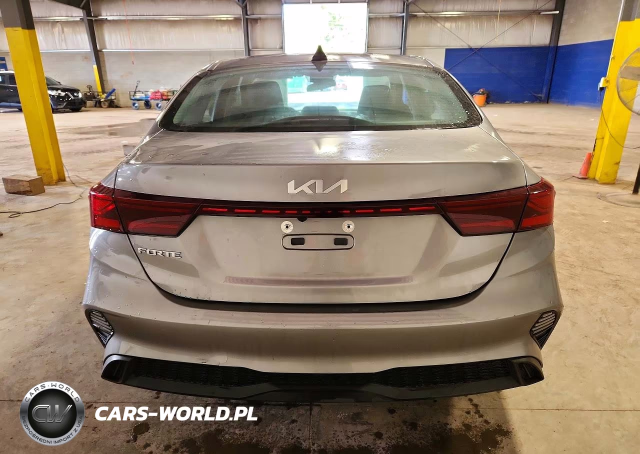 2023 Kia Forte Lxs VIN:3KPF24AD6PE571040 - 6