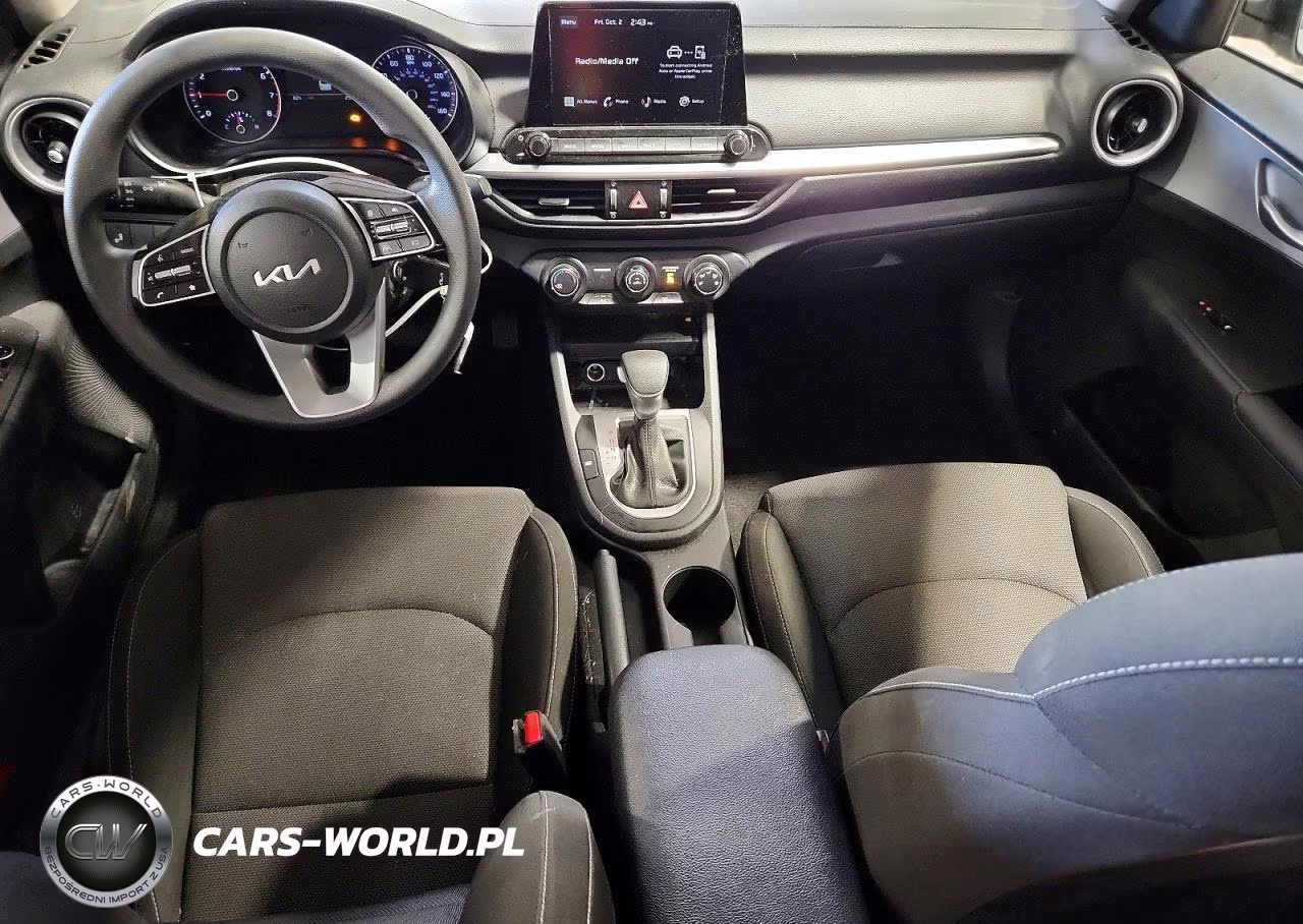 2023 Kia Forte Lxs VIN:3KPF24AD6PE571040 - 8