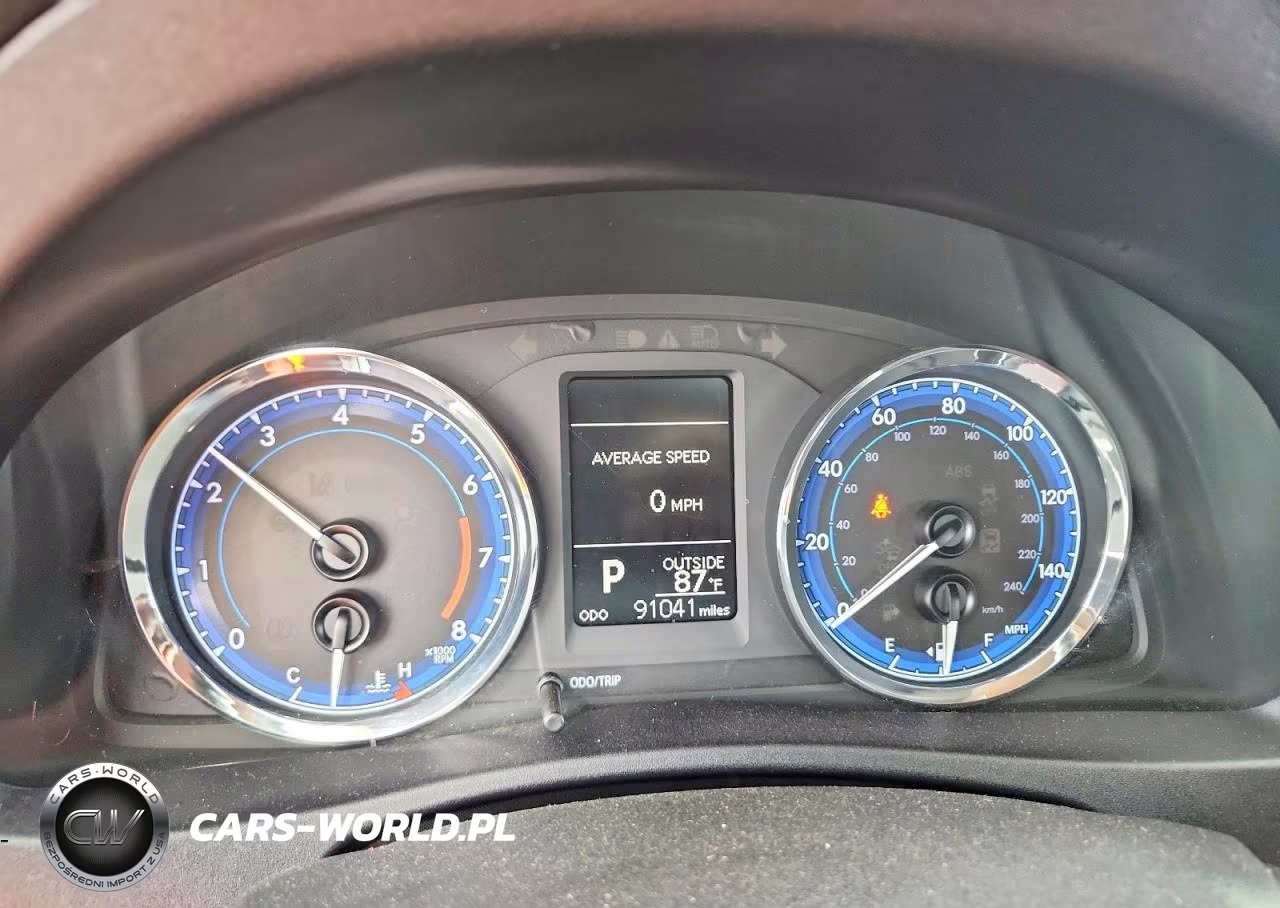 2018 Toyota Corolla Le VIN:2T1BURHE7JC967844 - 9