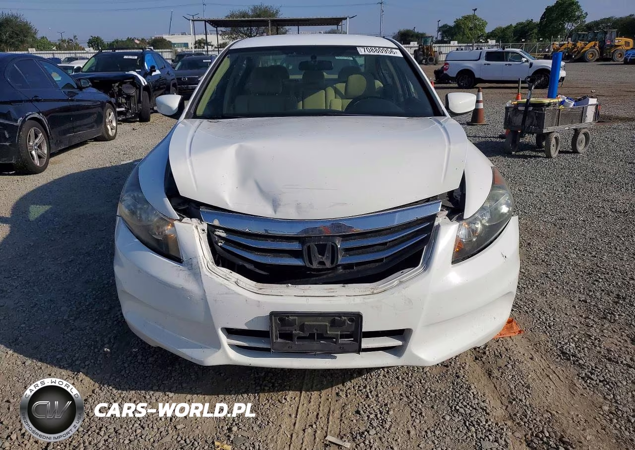 2012 Honda Accord Lx VIN:1HGCP2F3XCA075973 - 5