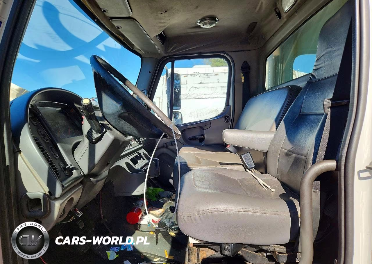 2010 Freightliner M2 106 Medium Duty VIN:1FVACWDT6ADAT3699 - 7