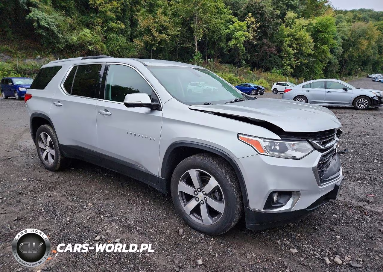 2018 Chevrolet Traverse Lt VIN:1GNERHKW3JJ226368 - 4