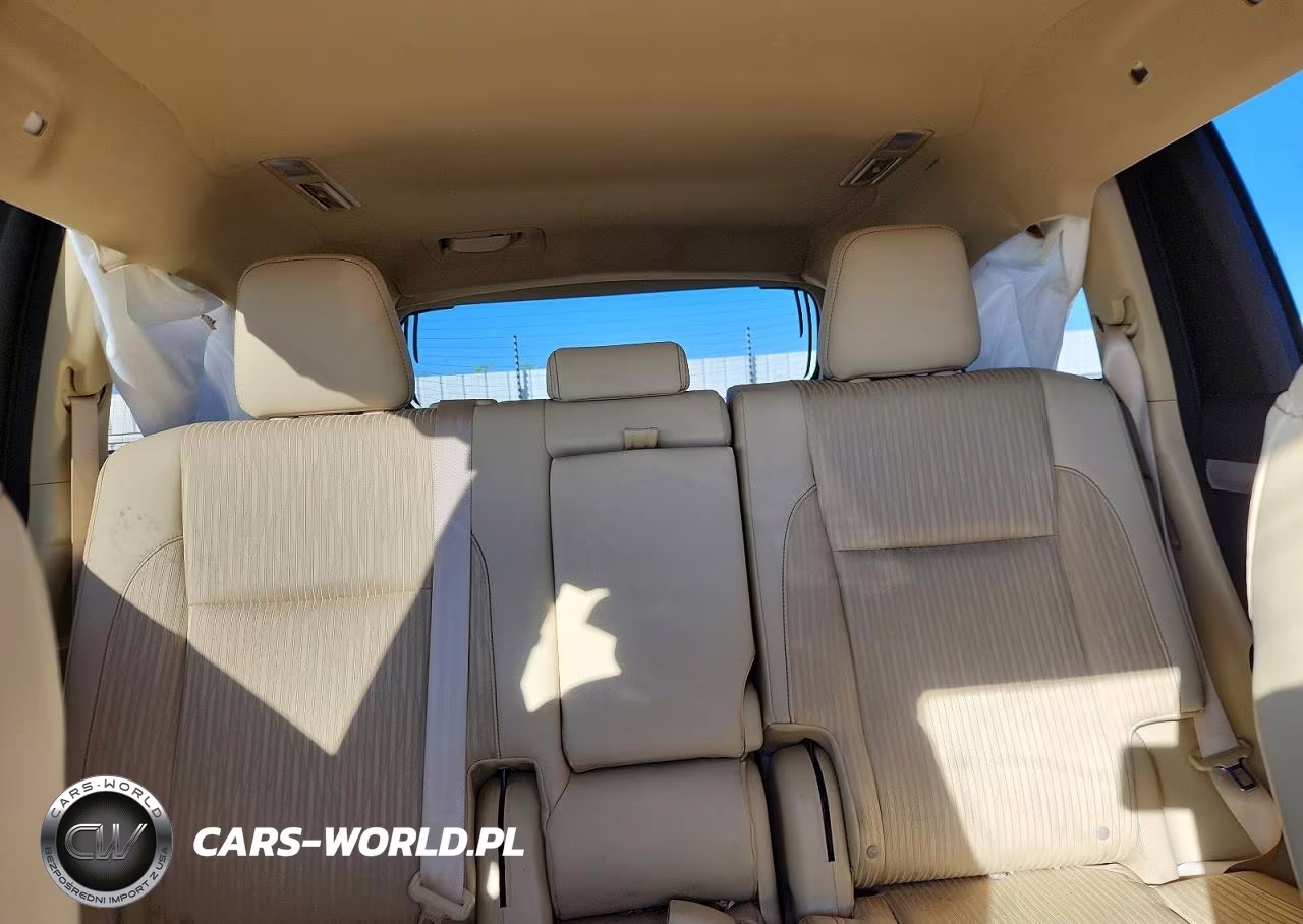 2015 Toyota Highlander Le Plus VIN:5TDBKRFH3FS109076 - 10