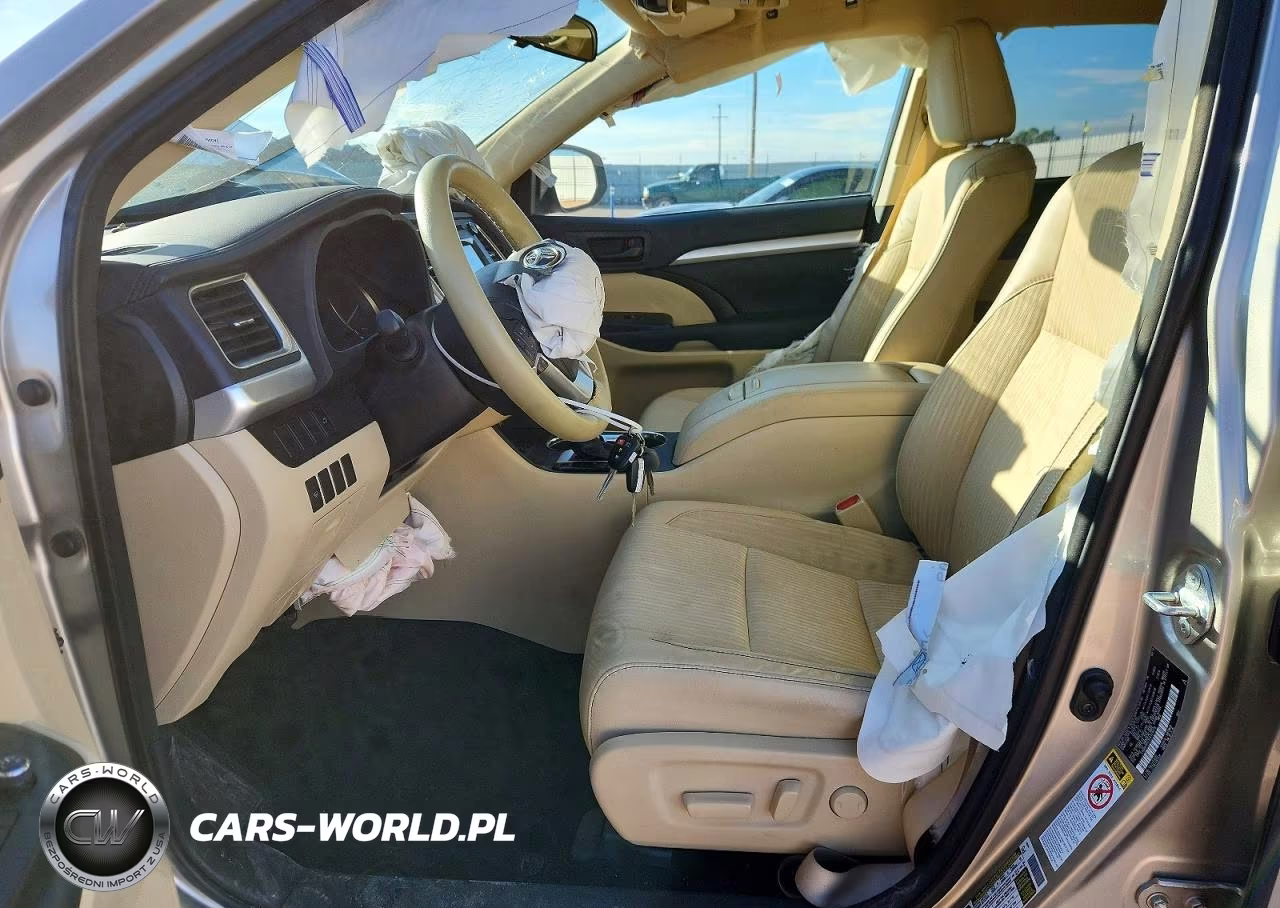 2015 Toyota Highlander Le Plus VIN:5TDBKRFH3FS109076 - 7