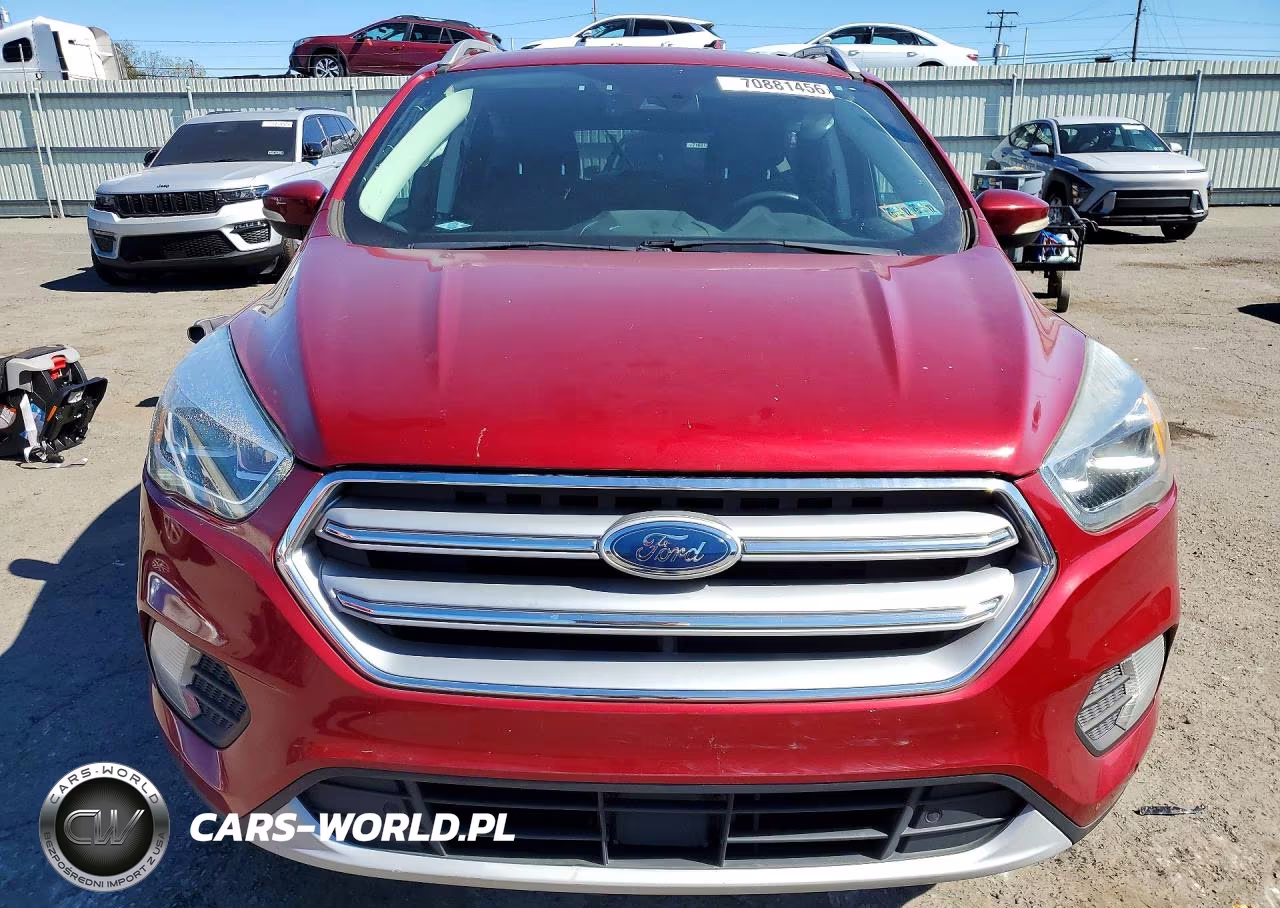 2017 Ford Escape Titanium VIN:1FMCU9JDXHUB12053 - 5