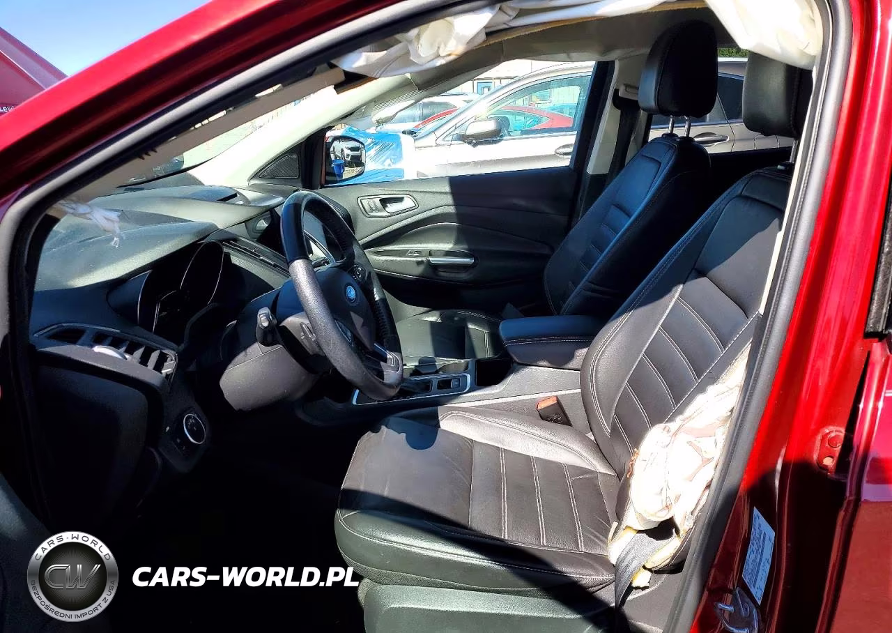 2017 Ford Escape Titanium VIN:1FMCU9JDXHUB12053 - 7
