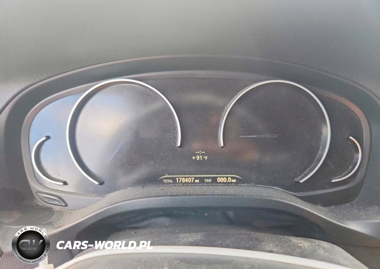 2019 BMW X3 Sdrive30I VIN:5UXTR7C58KLF34238 - 9