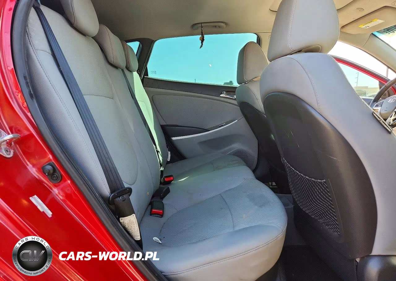 2013 Hyundai Accent Se VIN:KMHCU5AE7DU103158 - 10