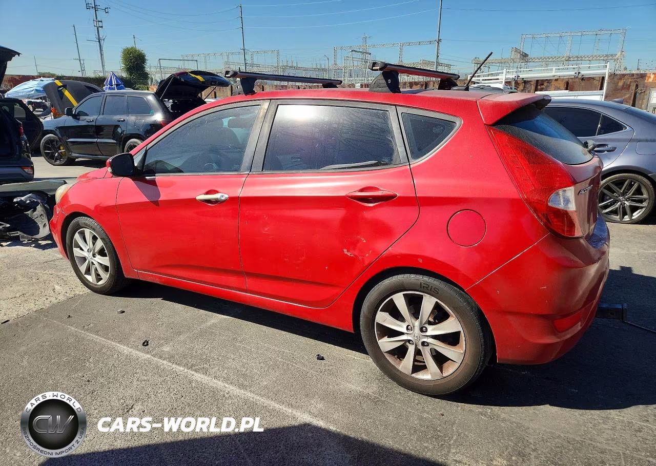 2013 Hyundai Accent Se VIN:KMHCU5AE7DU103158 - 2