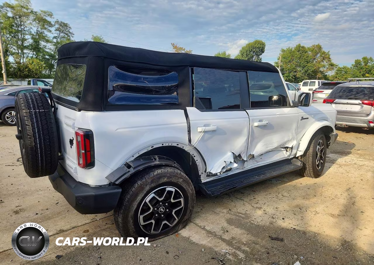 2025 Ford Bronco Outer Banks VIN:1FMDE8BH0SLB65807 - 3