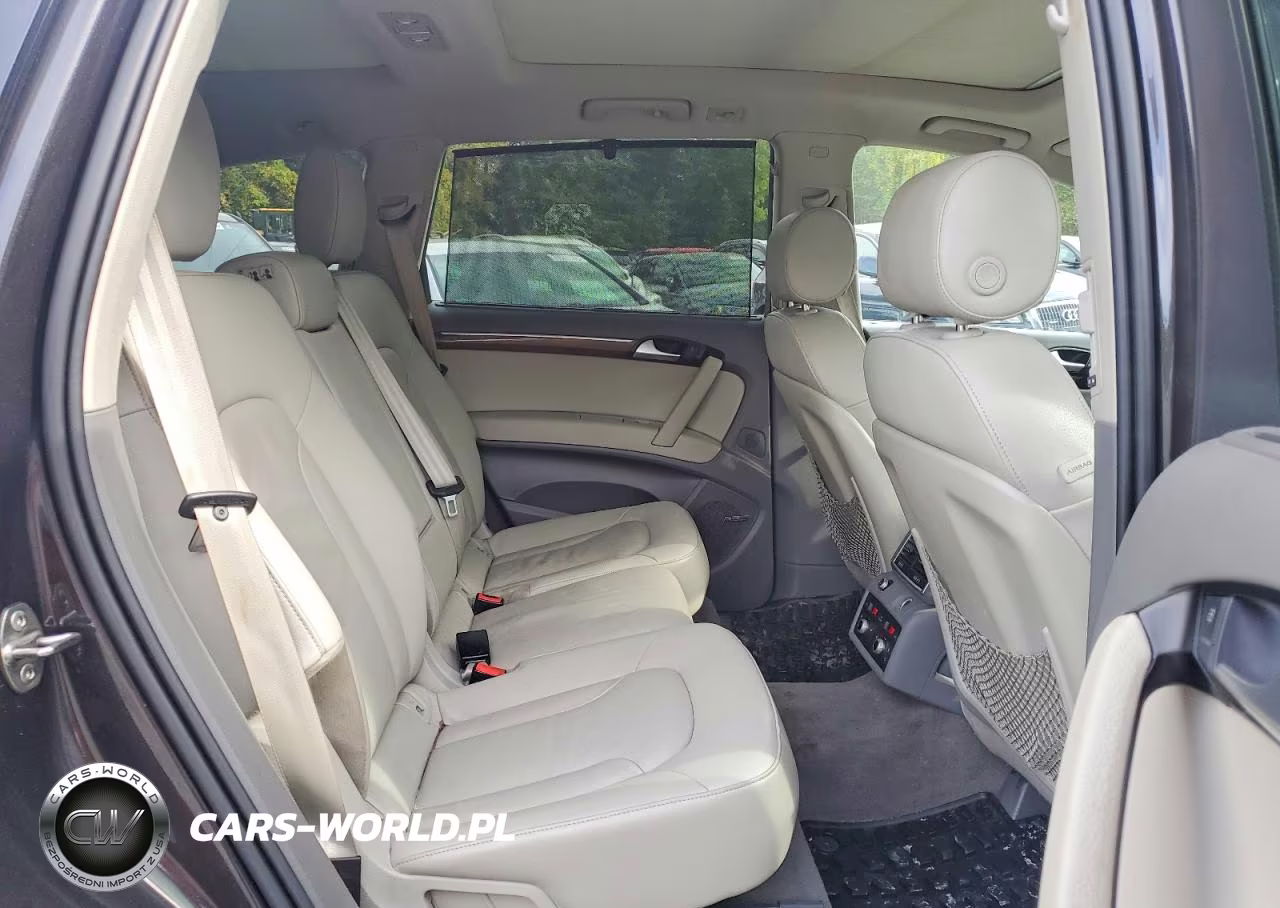 2014 Audi Q7 Premium Plus VIN:WA1LGAFE8ED015762 - 11