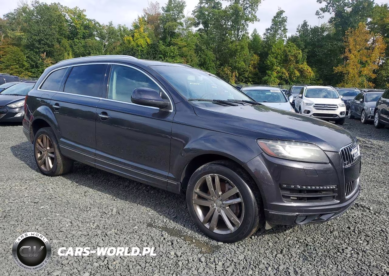 2014 Audi Q7 Premium Plus VIN:WA1LGAFE8ED015762 - 4