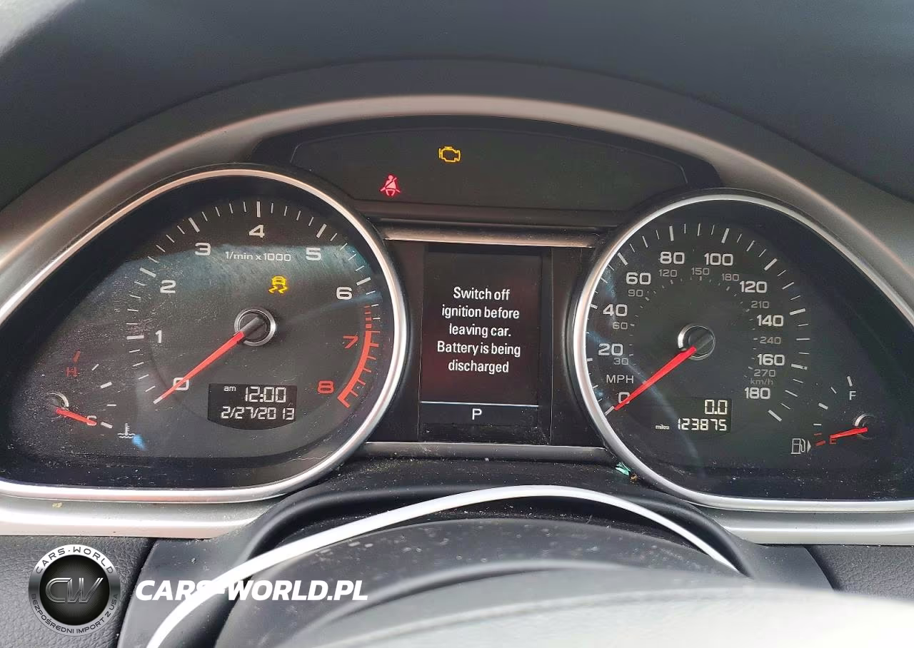 2014 Audi Q7 Premium Plus VIN:WA1LGAFE8ED015762 - 9