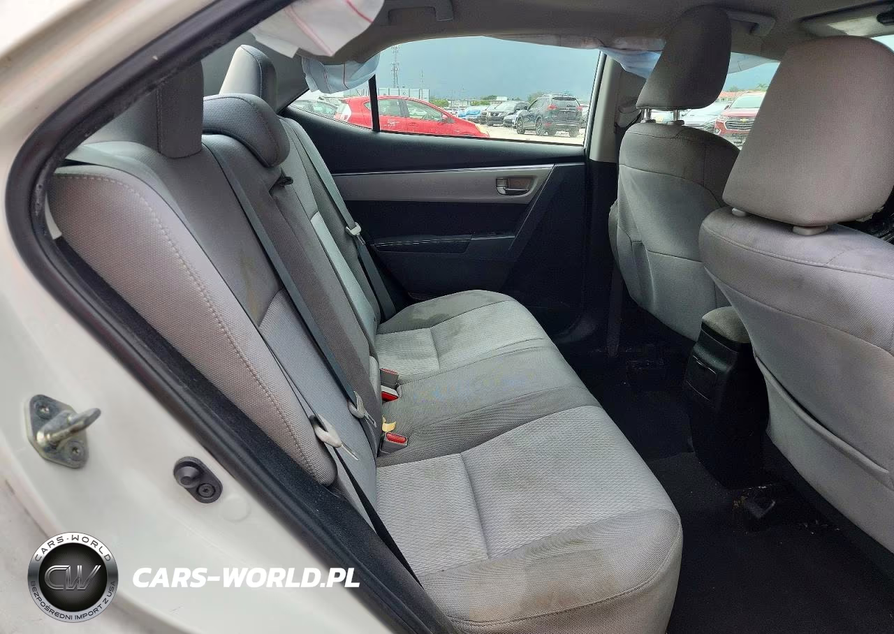 2015 Toyota Corolla Le VIN:5YFBURHE2FP358541 - 10