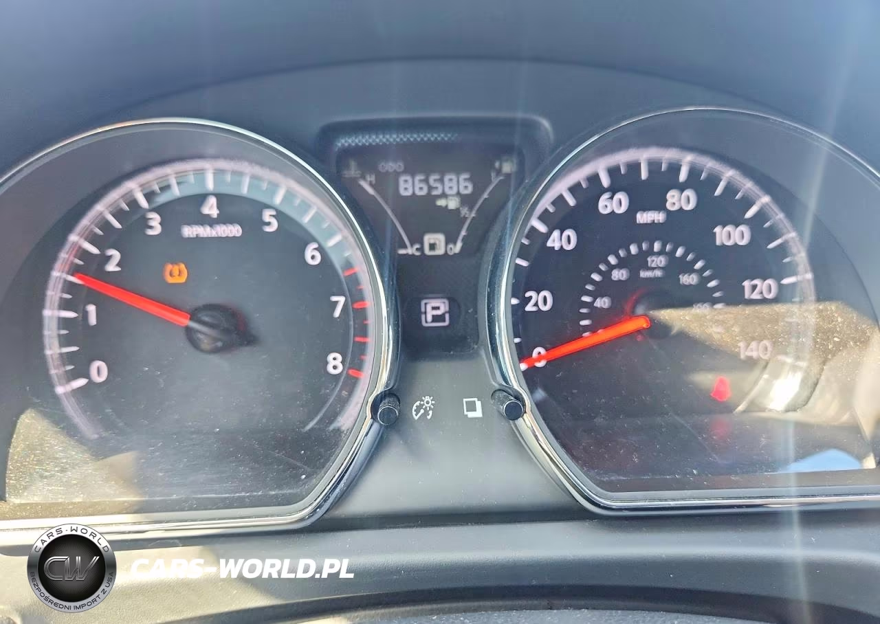2018 Nissan Versa S VIN:3N1CN7AP6JL832484 - 9