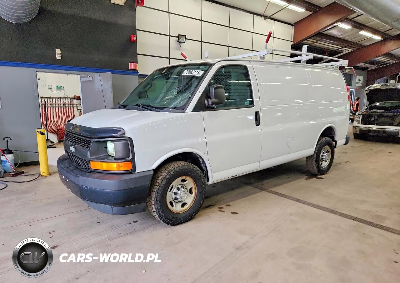 2017 Chevrolet Express G2500