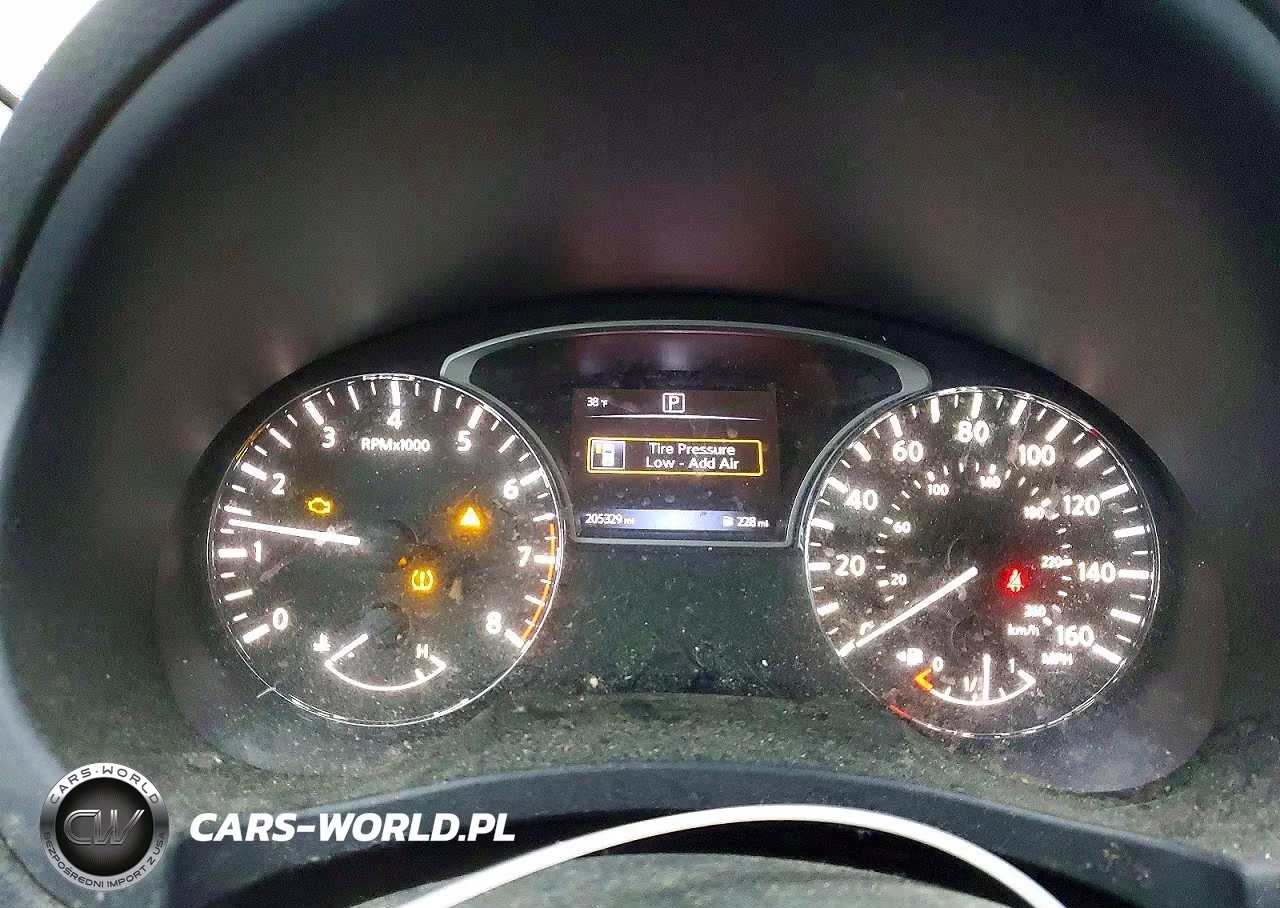 2017 Nissan Altima 2.5 VIN:1N4AL3AP2HN329196 - 9
