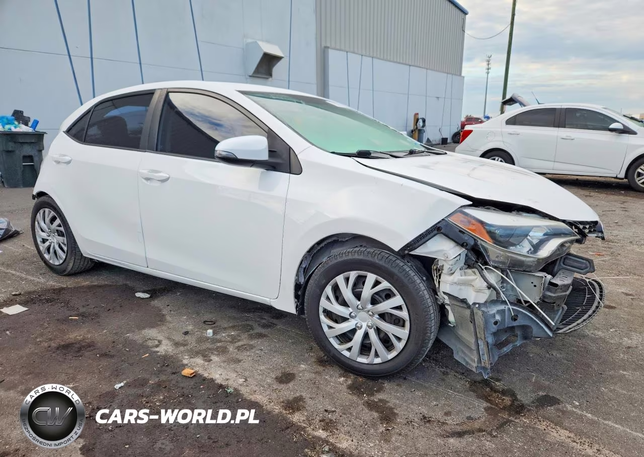 2014 Toyota Corolla S VIN:5YFBURHE7EP143638 - 4