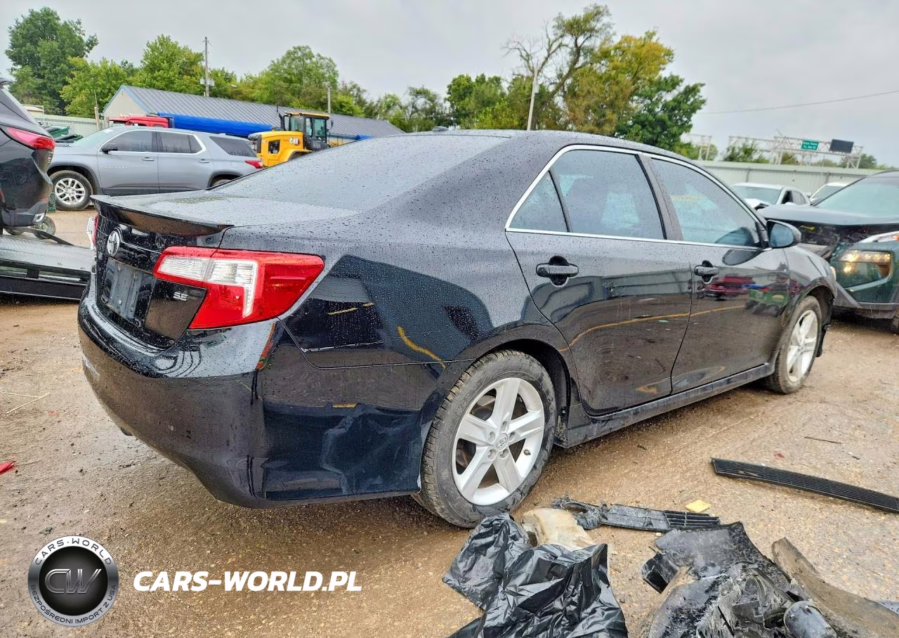 2013 Toyota Camry Se VIN:4T1BF1FK2DU711733 - 3