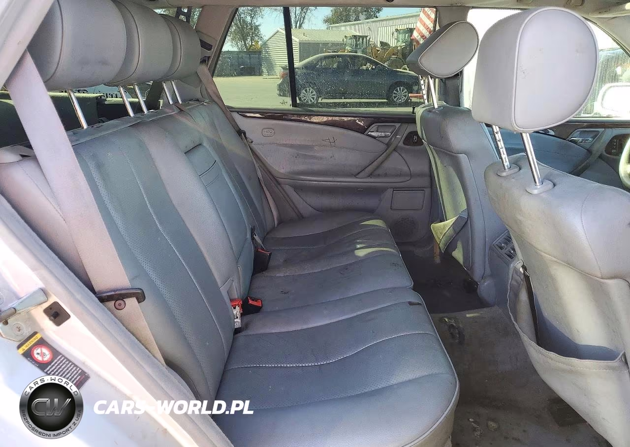 2000 Mercedes-Benz E 320 VIN:WDBJH65J5YB103740 - 10