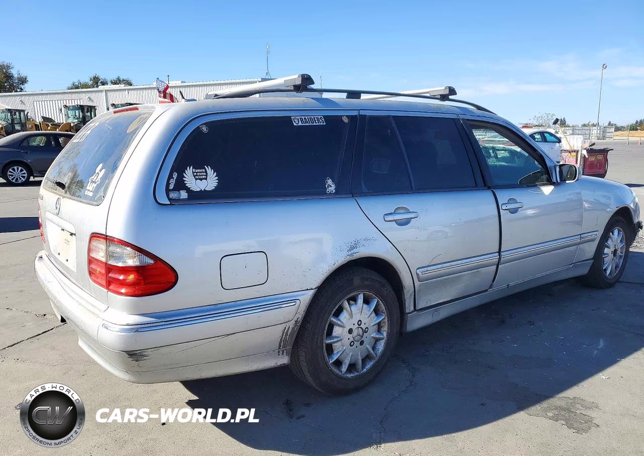 2000 Mercedes-Benz E 320 VIN:WDBJH65J5YB103740 - 3