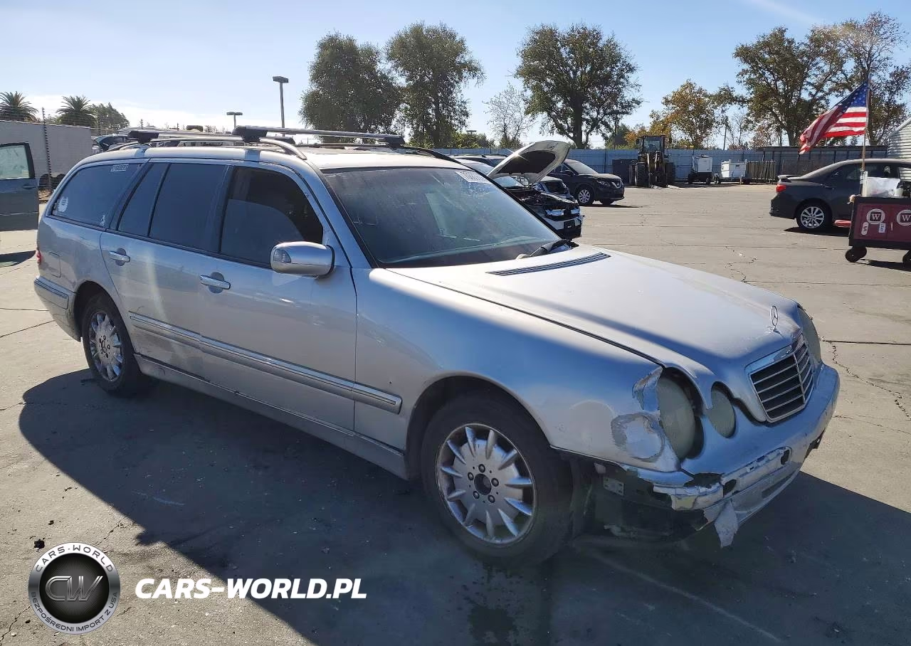 2000 Mercedes-Benz E 320 VIN:WDBJH65J5YB103740 - 4