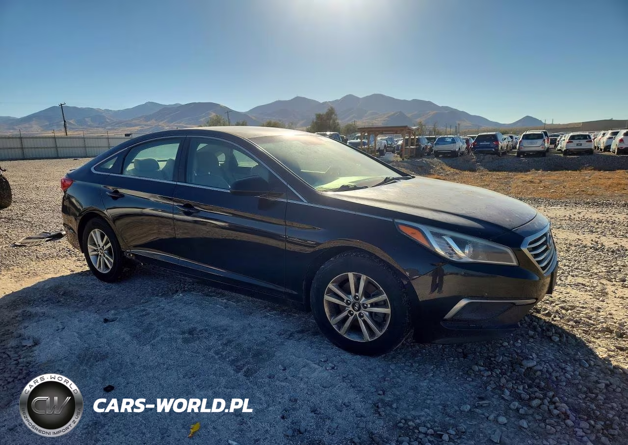 2016 Hyundai Sonata Se VIN:5NPE24AF1GH342788 - 4