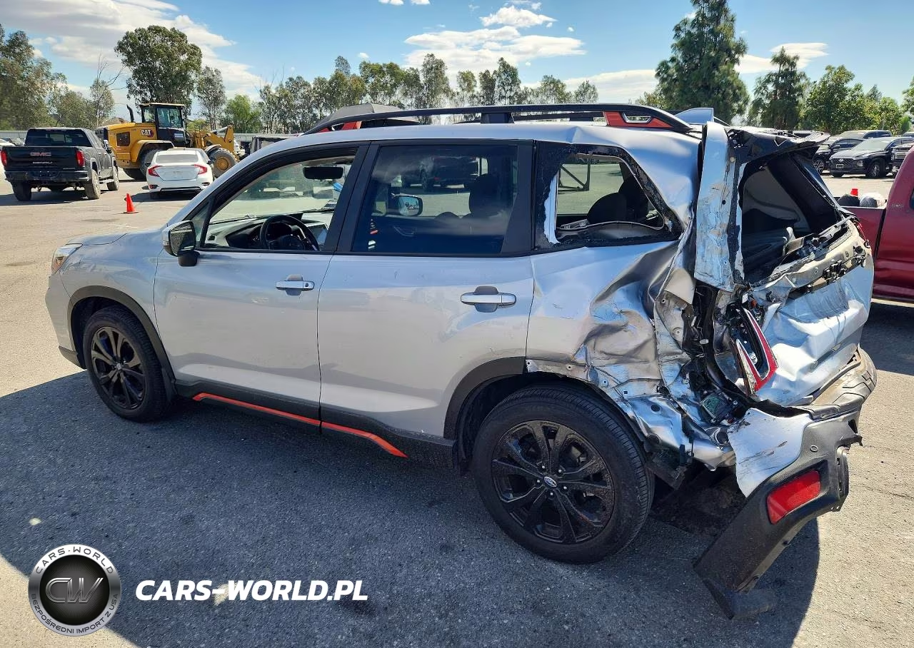 2021 Subaru Forester Sport VIN:JF2SKARC7MH579812 - 2