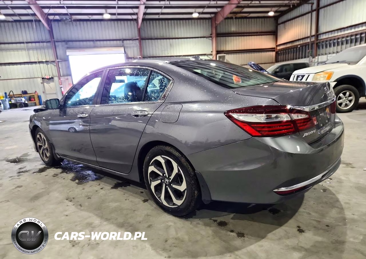 2017 Honda Accord Ex VIN:1HGCR2F7XHA133195 - 2