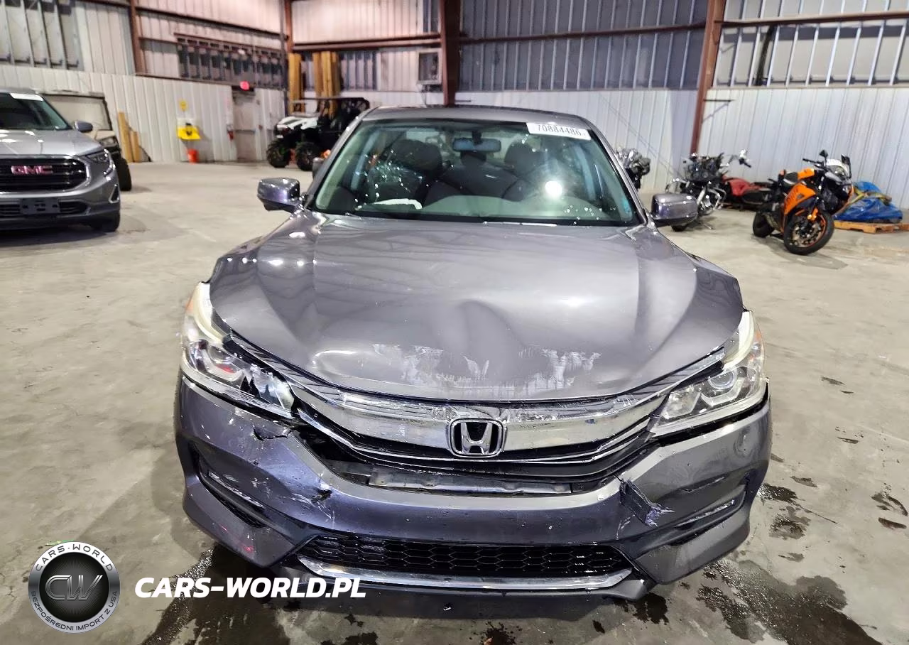 2017 Honda Accord Ex VIN:1HGCR2F7XHA133195 - 5
